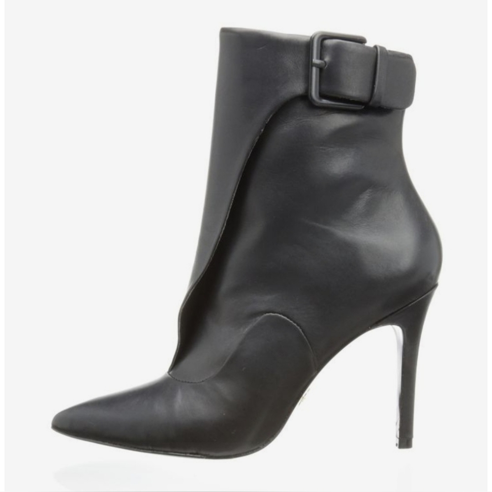 Pour La Victoire Dark Gray Heeled Boots